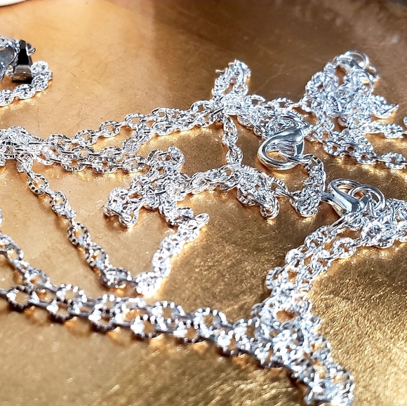 3 Necklaces - Picture 8 of 8